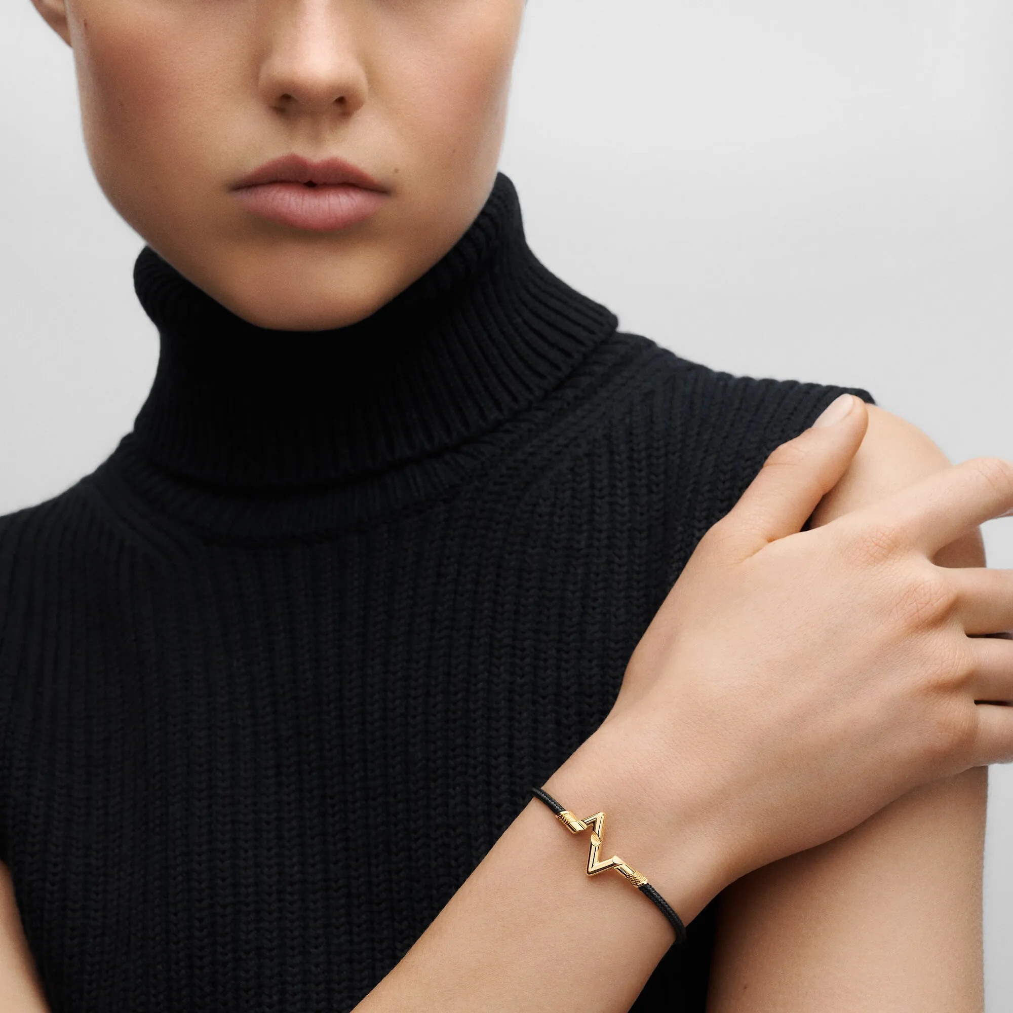 Louis Vuitton LV Volt Upside Down Play Small Bracelet, Yellow Gold - Jewelry - Categories Q05379 Jet Black