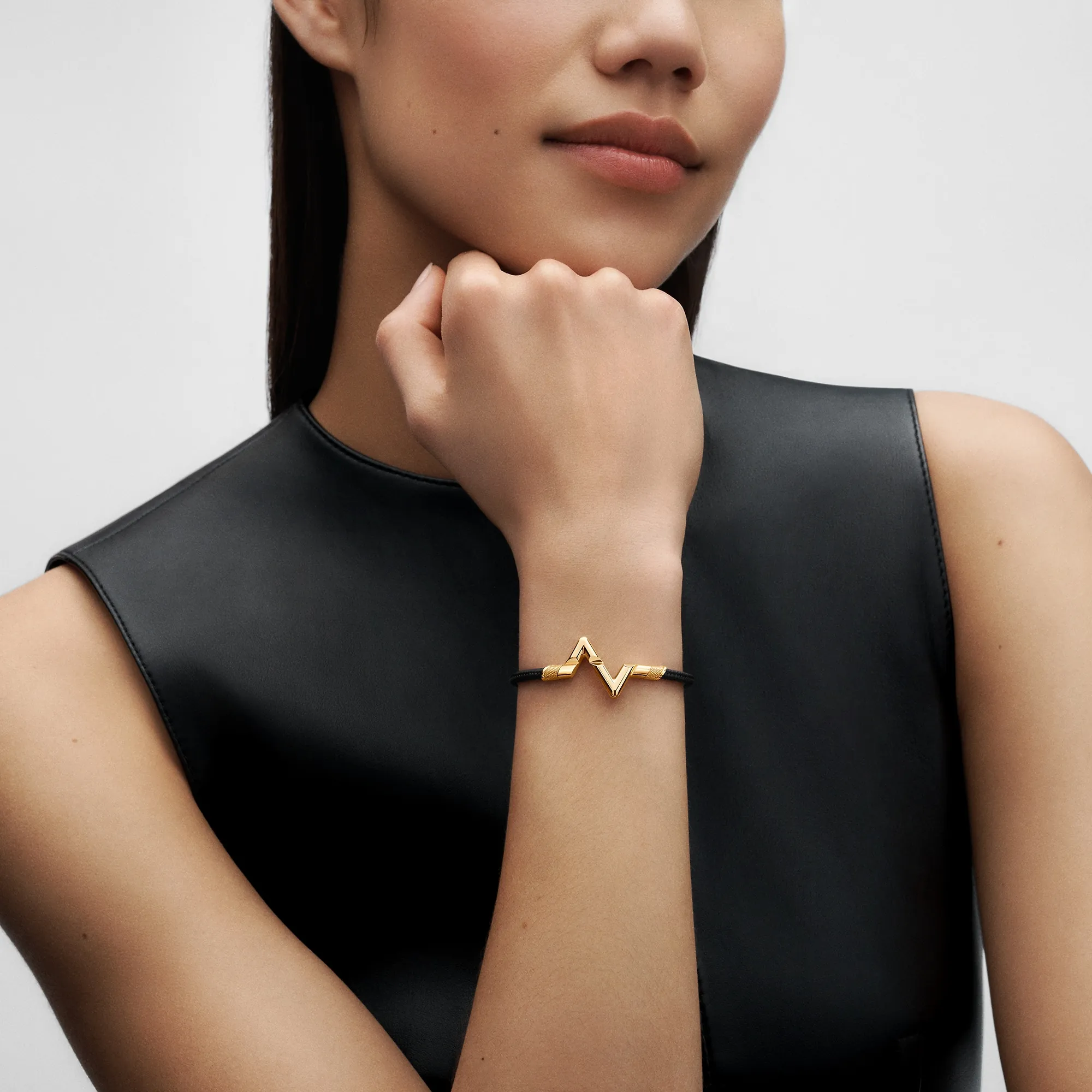 Louis Vuitton LV Volt Upside Down Play Large Bracelet, Yellow Gold - Jewelry - Categories Q05413 Jet Black