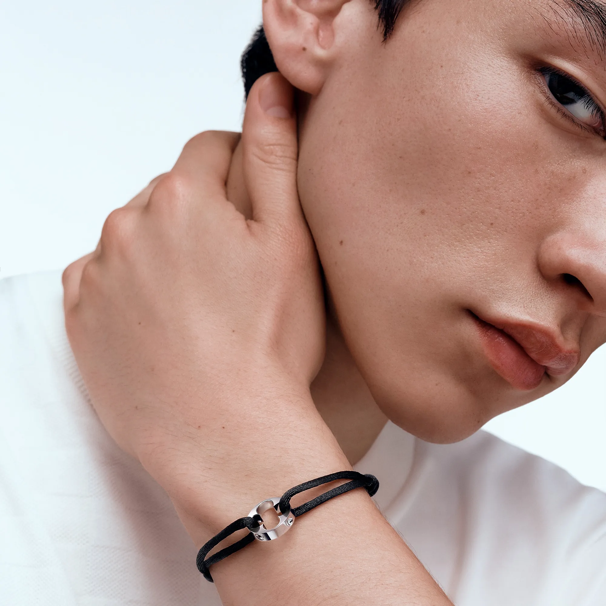 Louis Vuitton EMPREINTE BRACELET, WHITE GOLD - Jewelry - Categories Q95649