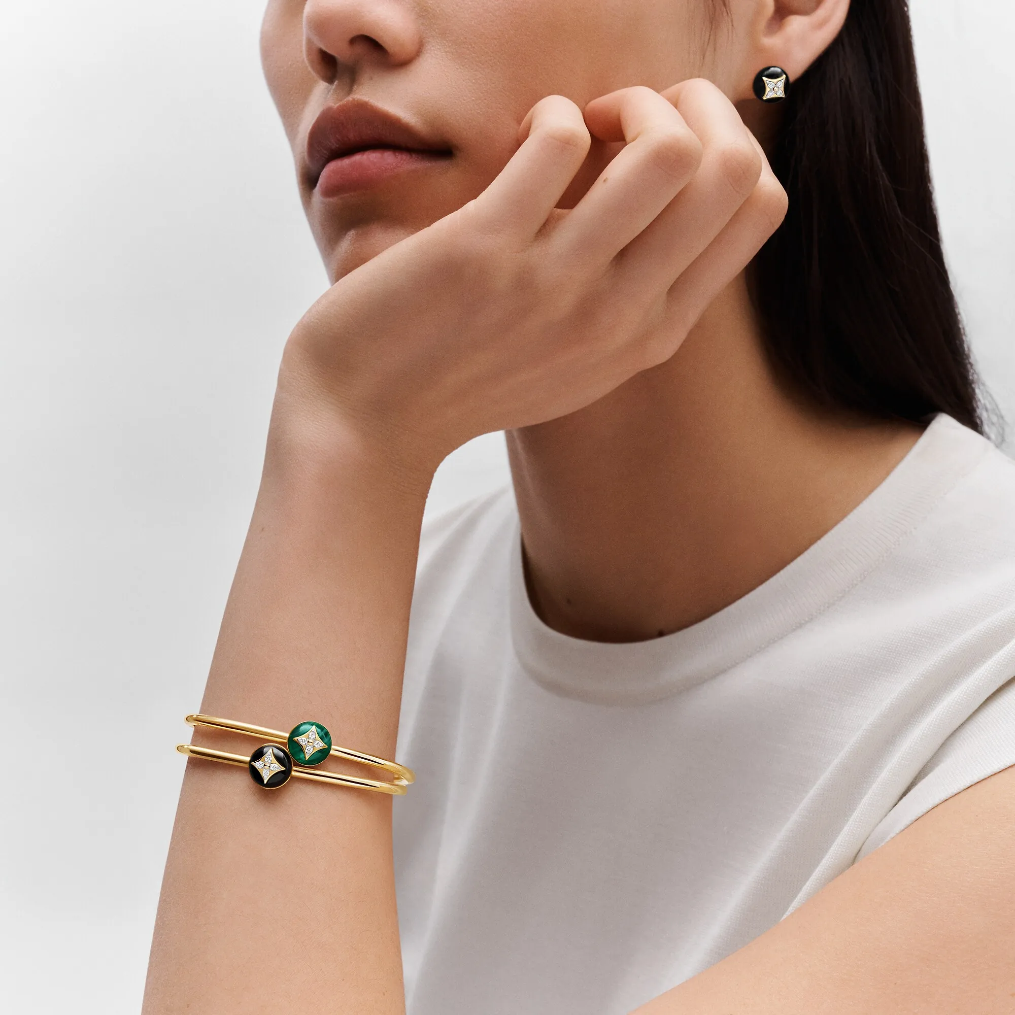 Louis Vuitton Color Blossom Open Bangle, Yellow Gold, White Gold, Malachite And Diamonds - Jewelry - Categories Q95879
