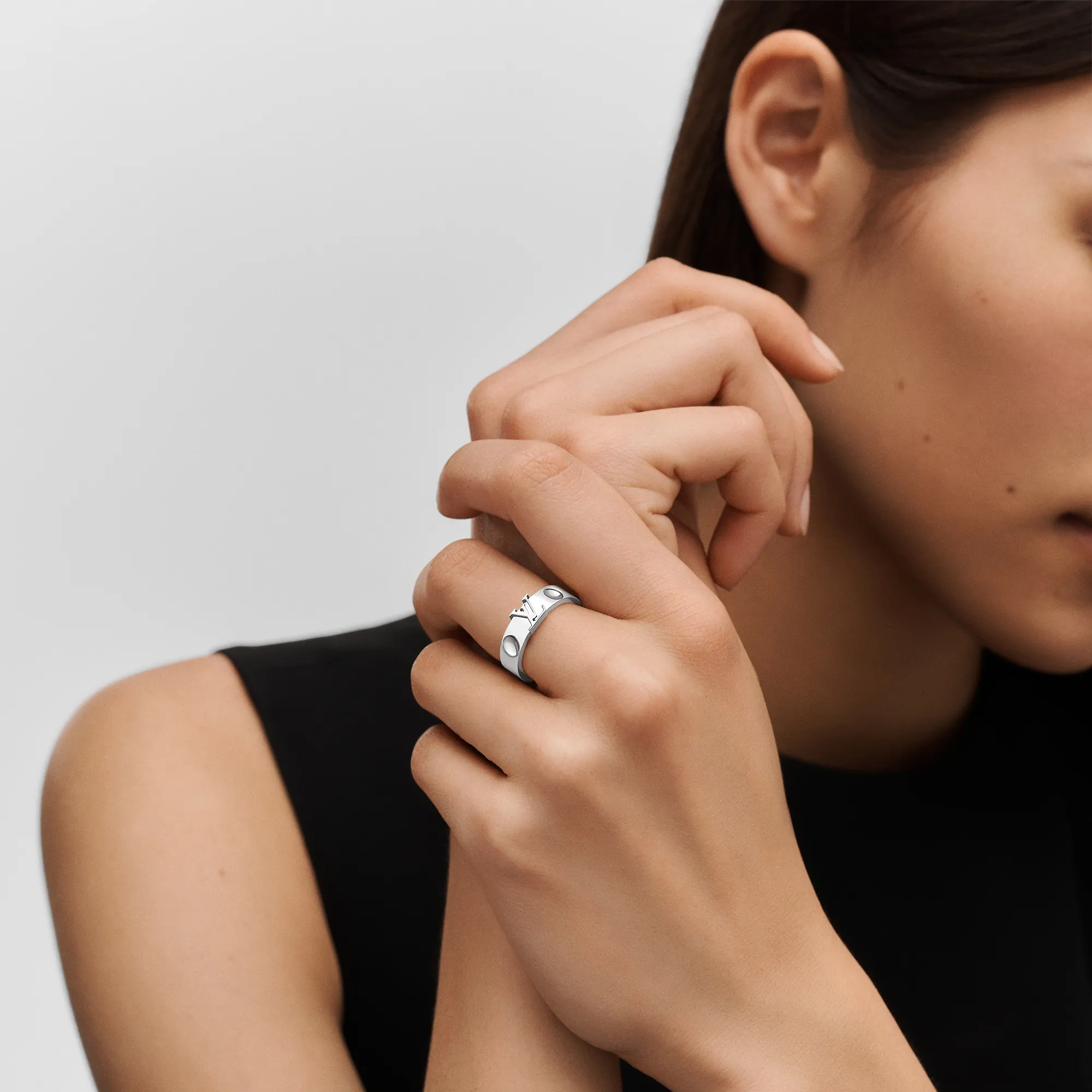 Louis Vuitton Empreinte Ring, White Gold - Jewelry - Categories Q9K97A