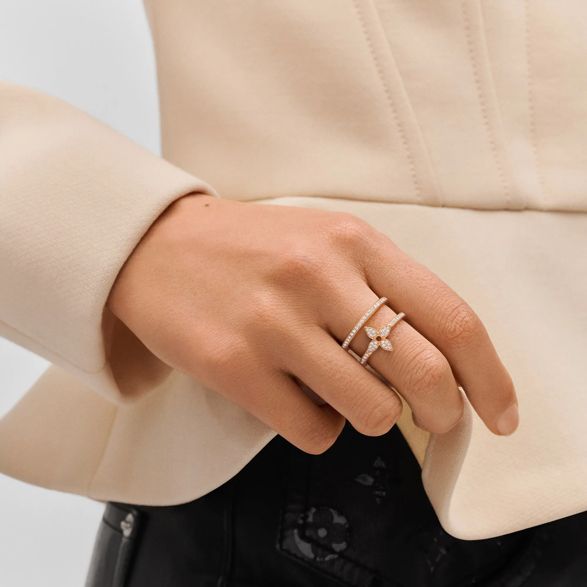 Louis Vuitton Idylle Blossom Two-Row Ring, Pink Gold And Diamonds - Jewelry - Categories Q9N42I