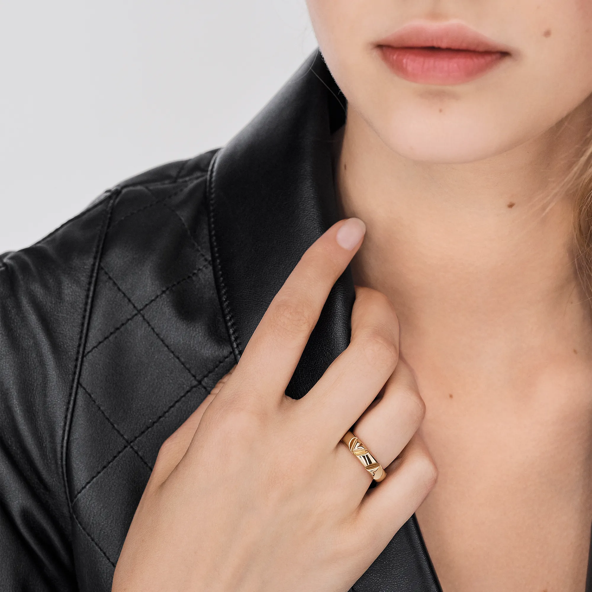 Louis Vuitton LV Volt Multi Ring, Yellow Gold - Jewelry - Categories Q9O62A