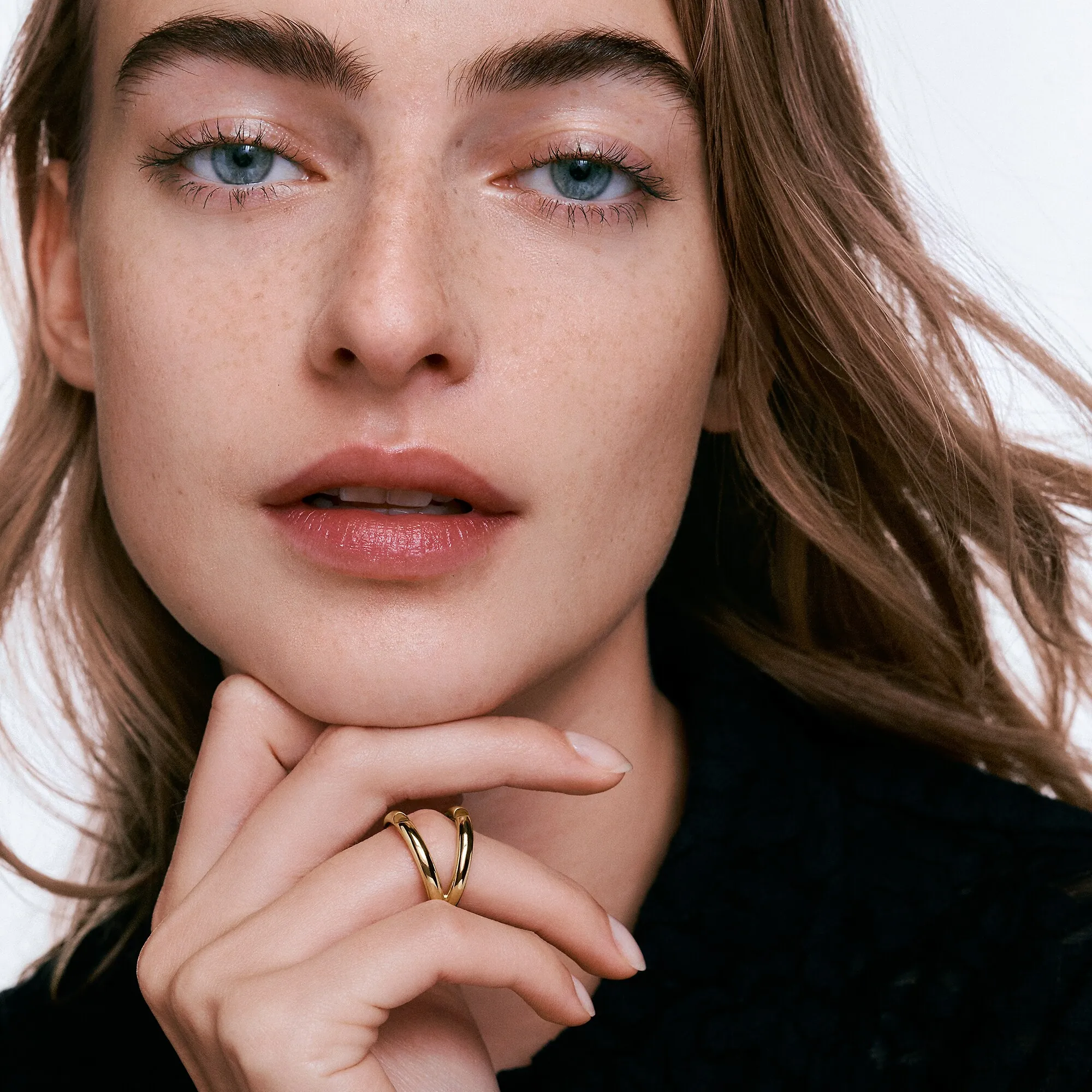 Louis Vuitton LV Volt Upside Down Ring, Yellow Gold - Jewelry - Categories Q9O64A