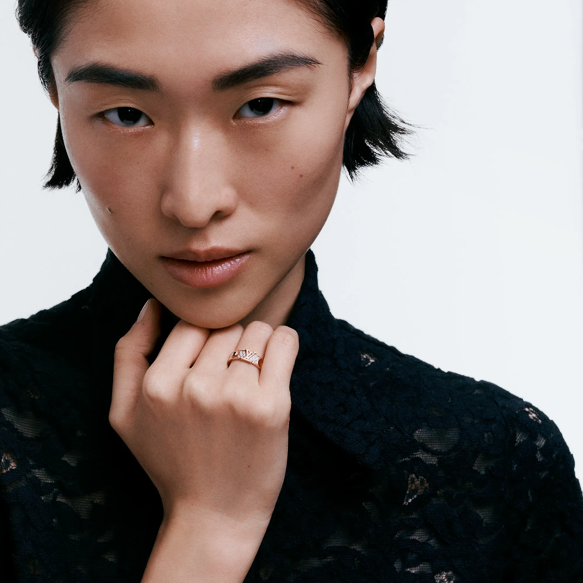 Louis Vuitton Empreinte Ring, Pink Gold And Diamonds - Jewelry - Categories Q9P27A