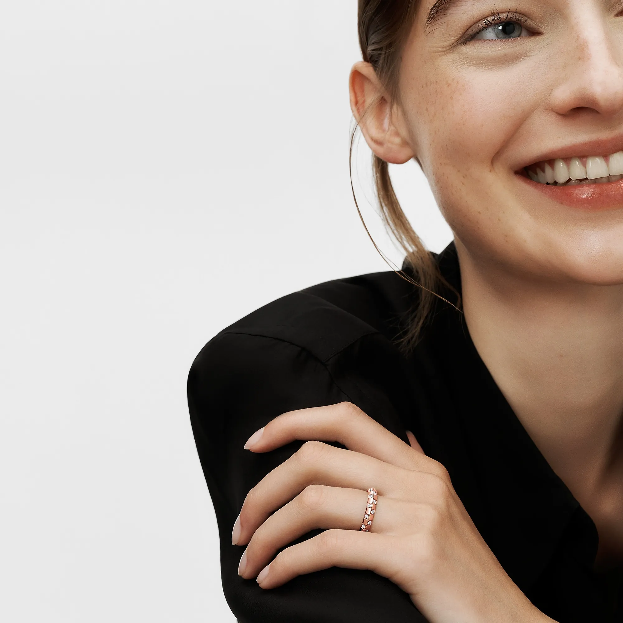 Louis Vuitton Damier Ring, Pink Gold and diamonds - Jewelry - Categories Q9Y54F