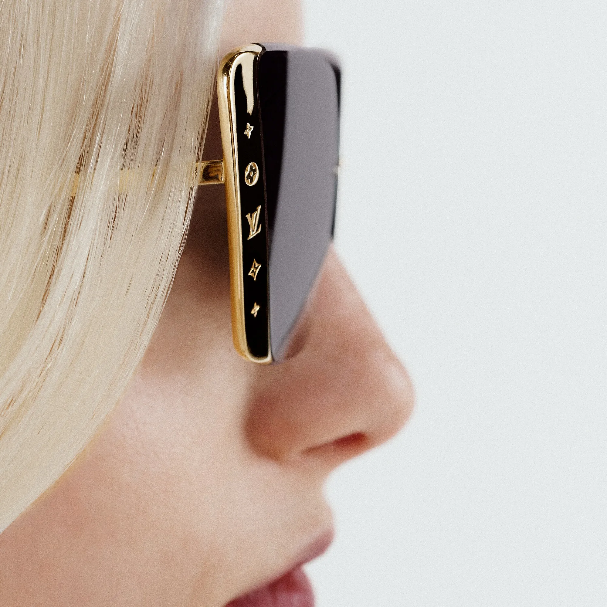 Louis Vuitton LV Moon Metal Cat Eye Sunglasses S00 - Women - Accessories Z1993U