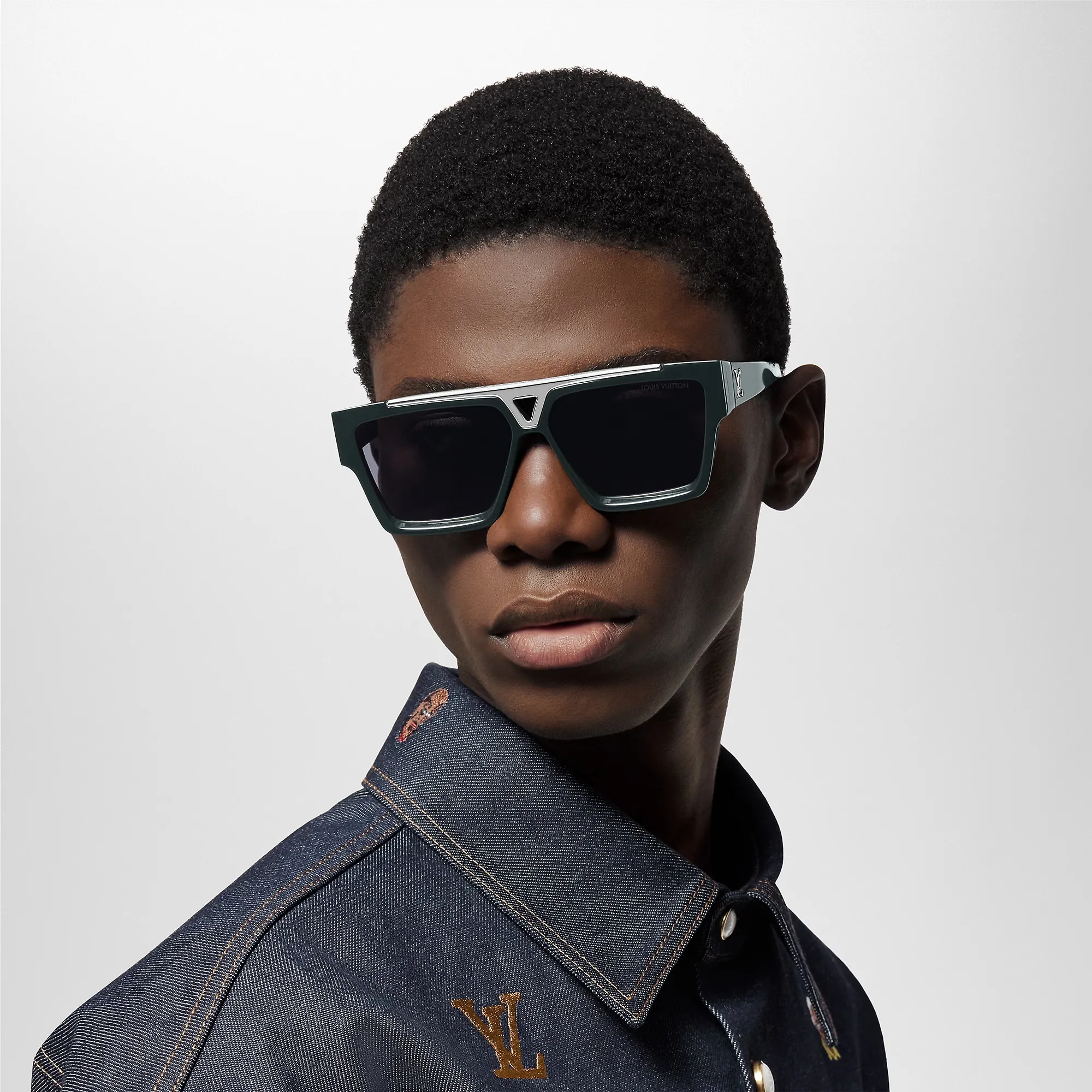 Louis Vuitton 1.1 Evidence Square Sunglasses S00 - Men - Accessories Z2071W