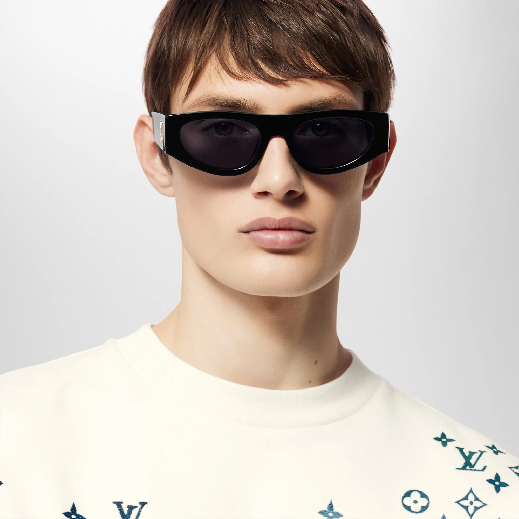 Louis Vuitton LV Clash Round Cat Eye Sunglasses S00 - Men - Accessories Z2123U Black