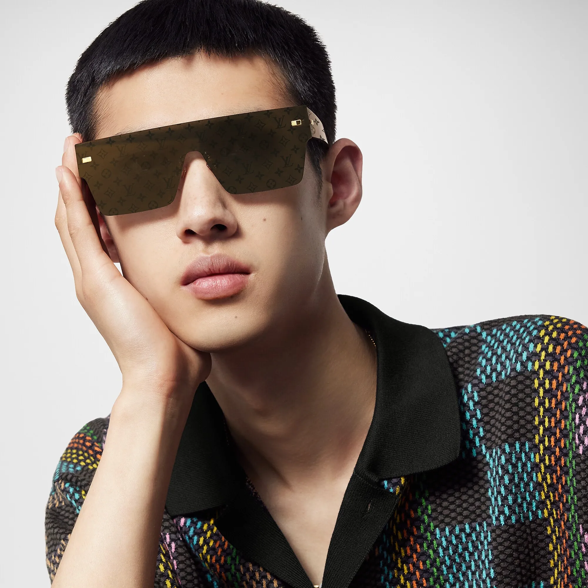 Louis Vuitton LV Superlight Square Sunglasses S00 - Men - Accessories Z2205U Black/Gold