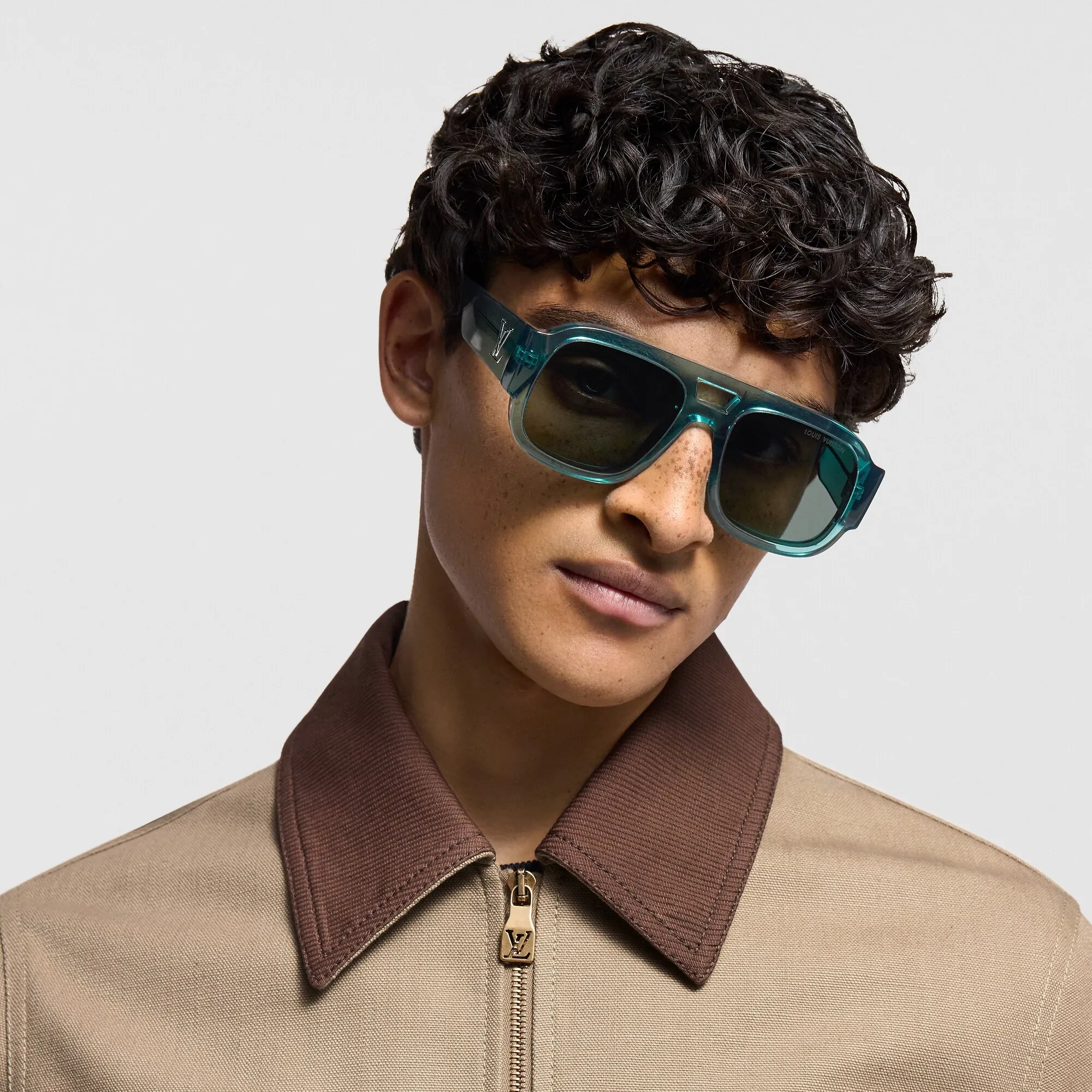 Louis Vuitton LV Clash Pilot Sunglasses S00 - Men - Accessories Z2630E Blue Oil