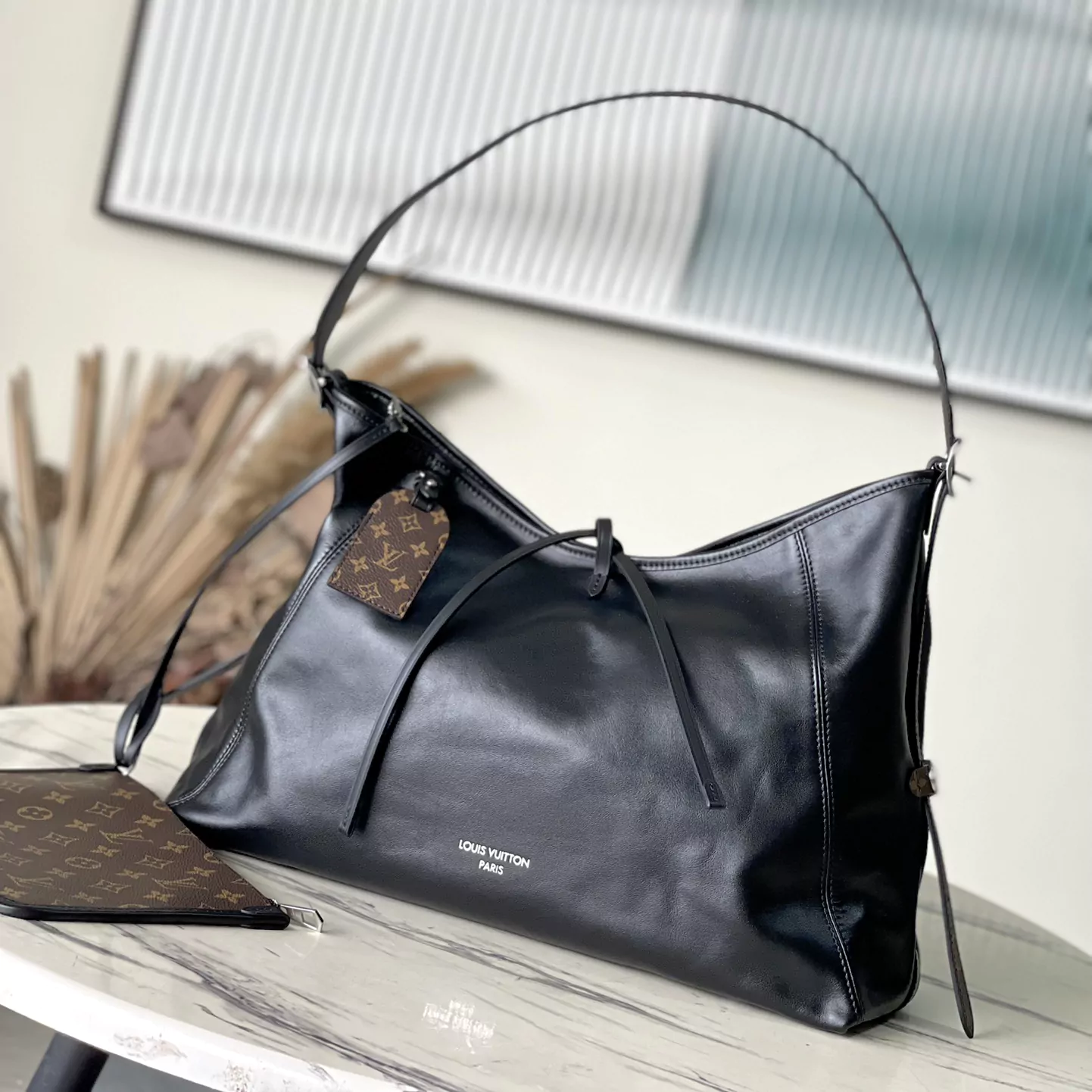 Louis Vuitton CarryAll MM H33 - Women - Handbags M25143