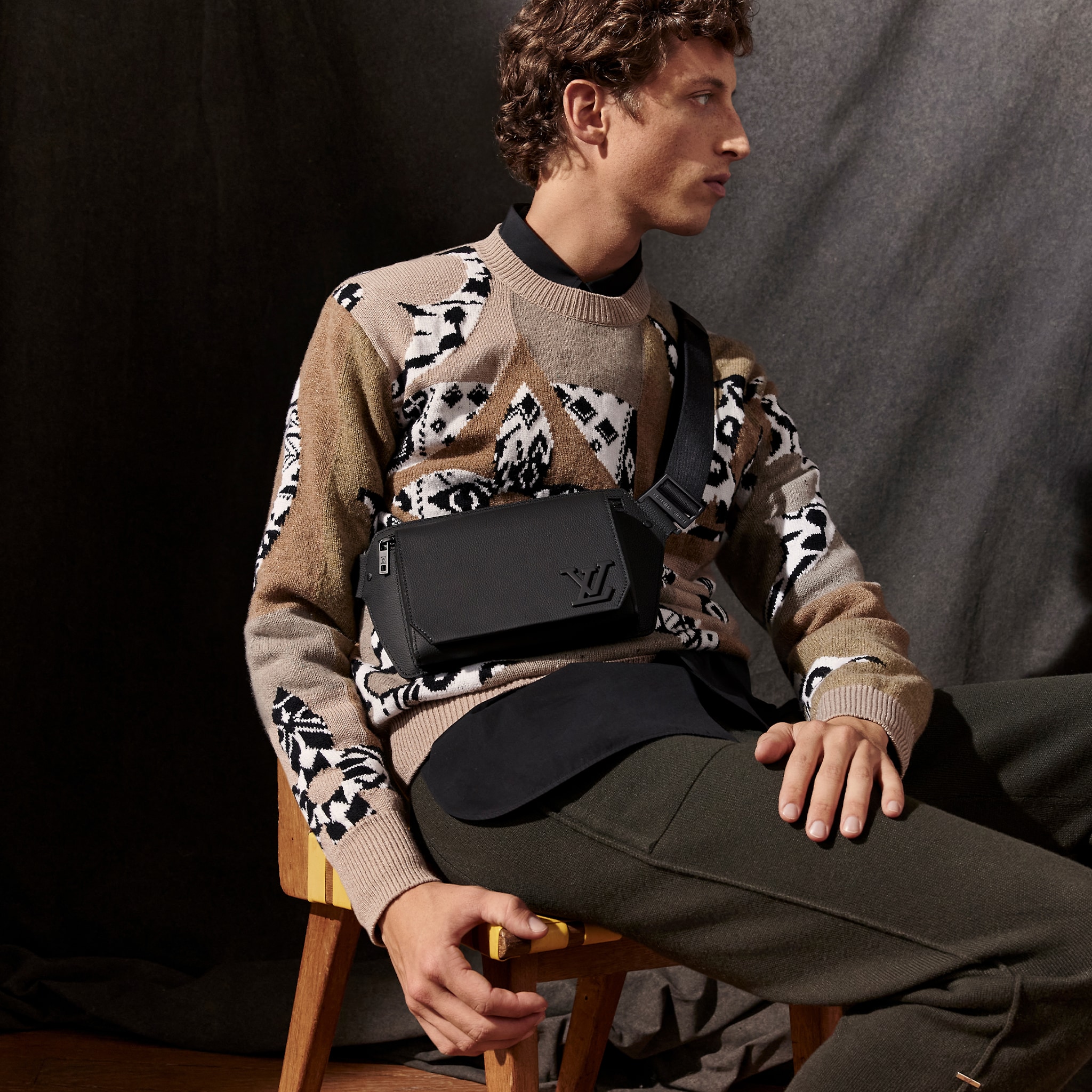 M57081a_10 M57081a_10