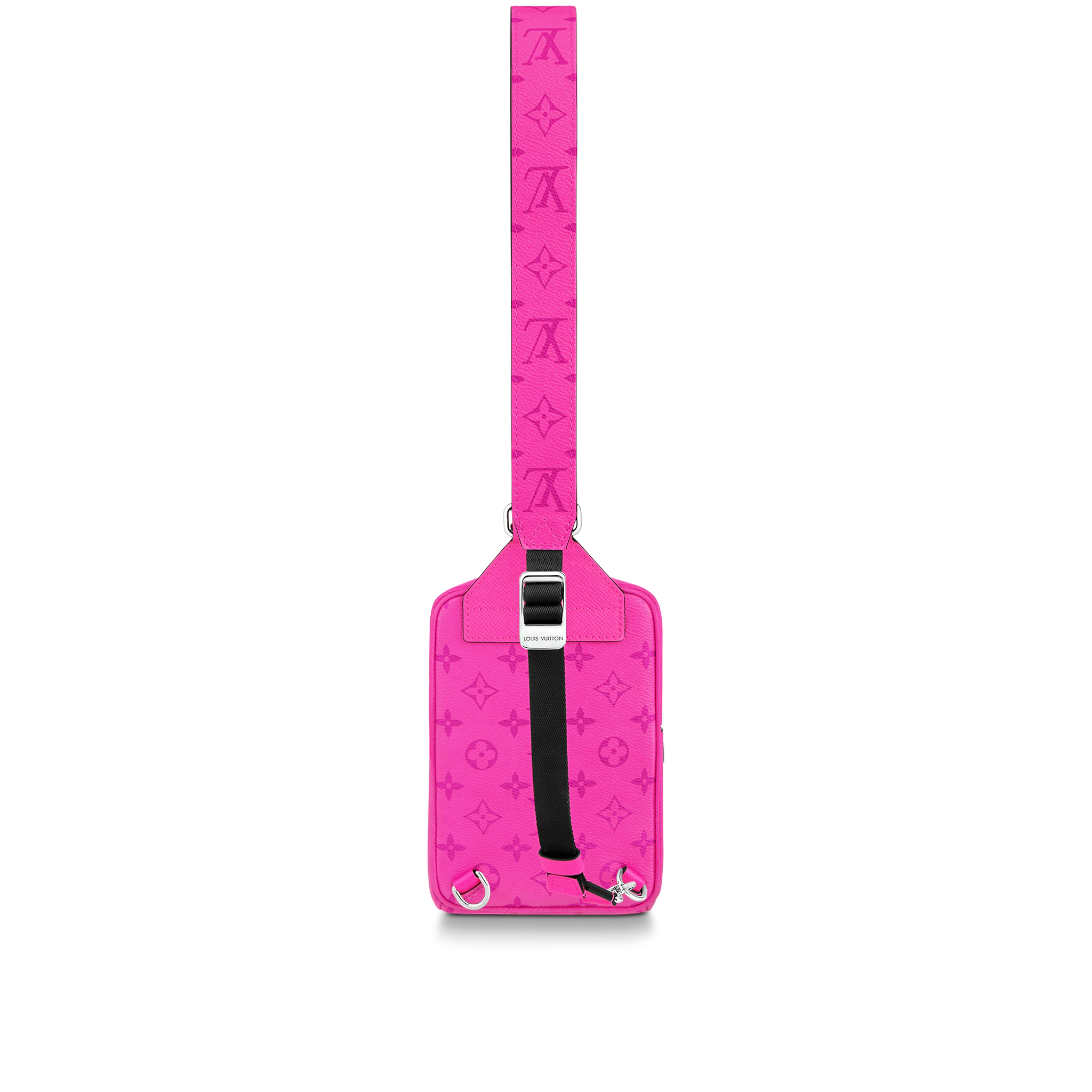 Louis Vuitton Outdoor Slingbag K45 Taigarama in Fuchsia - Bags M30767