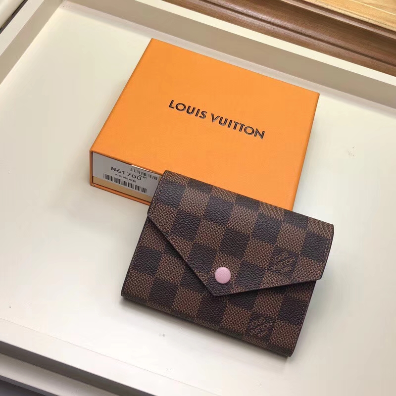Louis Vuitton Women\'s Wallet in Damier Canvas Leather Victorine N61700