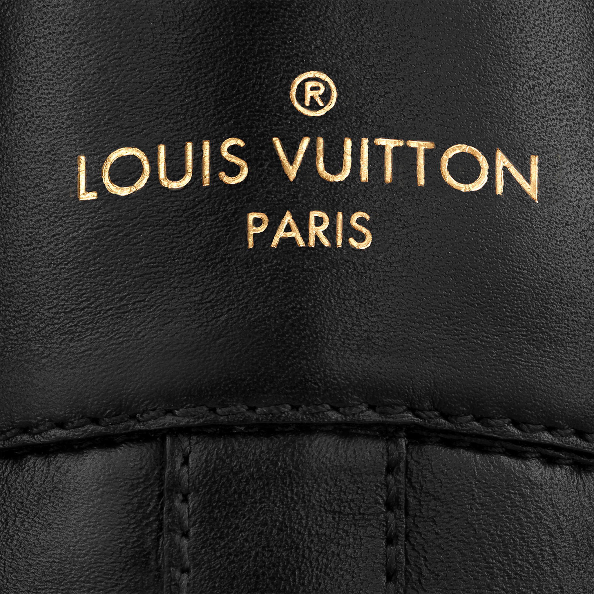 Louis Vuitton Luxembourg Sneaker Men in Black - Shoes 1A8MB0