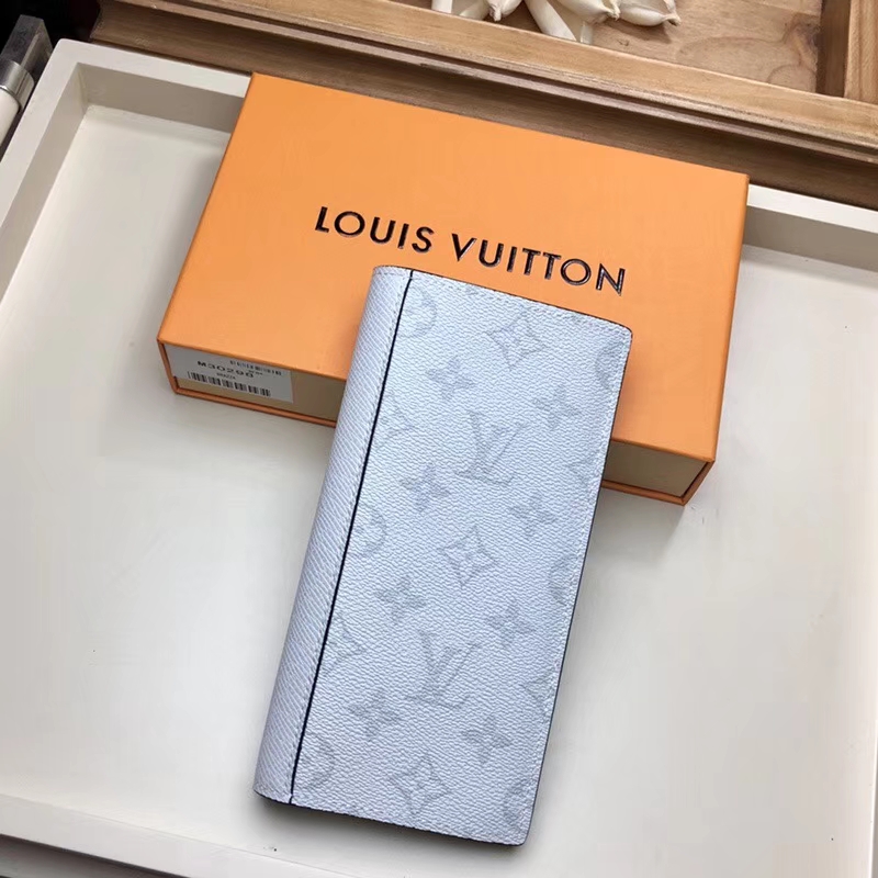 Louis Vuitton Taigarama Brazza Wallet Men M30298 White Silver